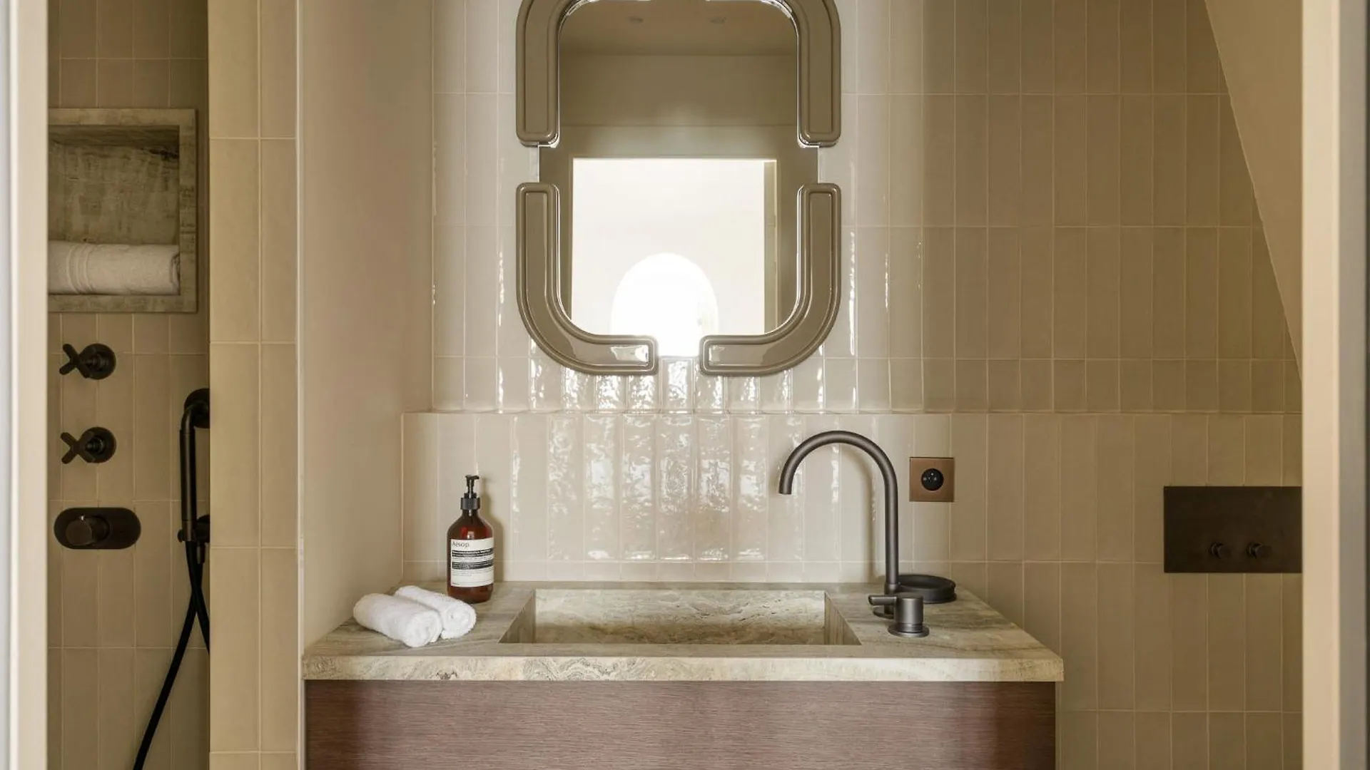Hotel Highstay Maisons - Boetie Paris